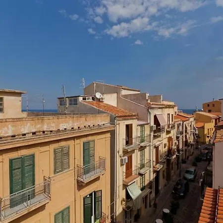 Bordonaro 57 צ'פאלו