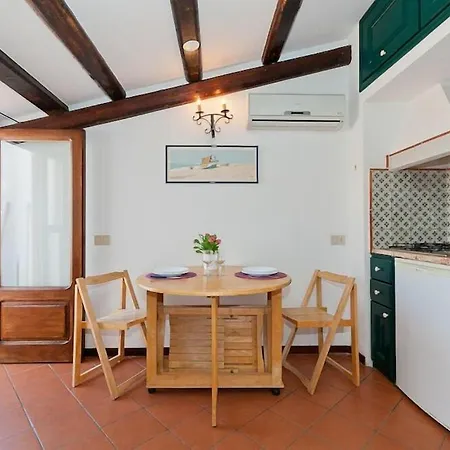 Bordonaro 57 * Cefalù